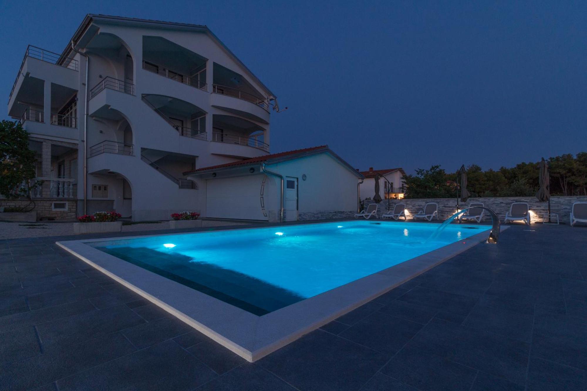 Apartmani Martin Mit Beheiztem Pool With Heated Pool Bibinje Exteriér fotografie