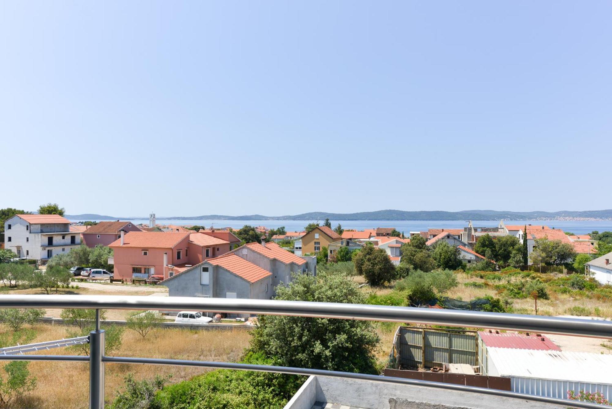 Apartmani Martin Mit Beheiztem Pool With Heated Pool Bibinje Exteriér fotografie