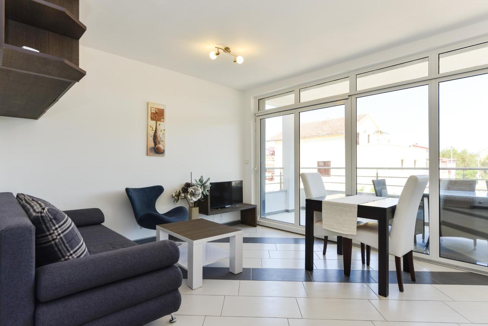 Apartmani Martin Mit Beheiztem Pool With Heated Pool Bibinje Exteriér fotografie